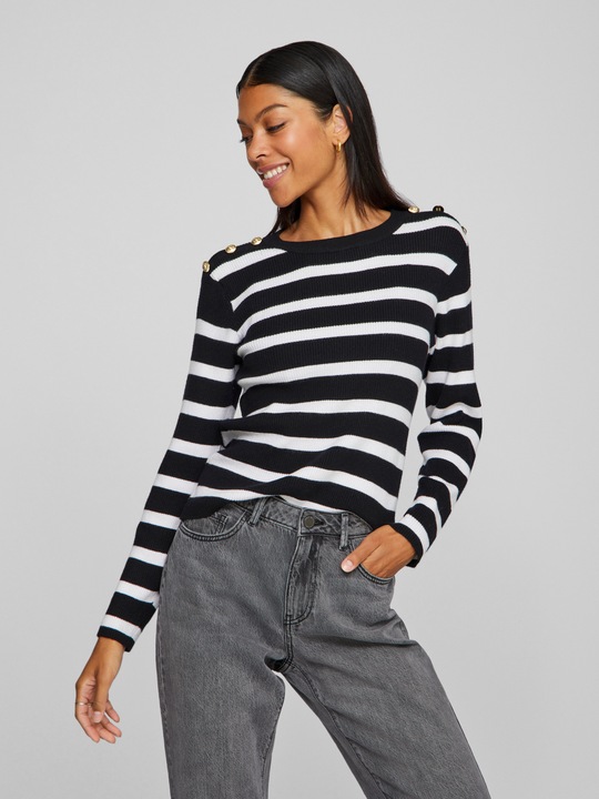 Actual product image Vila Round neck top with long sleeves (M)