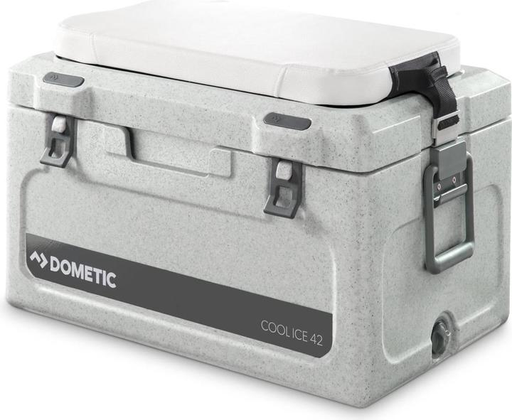Actual product image Dometic Seat cushion CISC42
