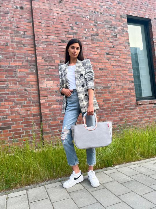 Actual product image reisenthel Shopping Basket Loopshopper M Frame twist sky rose