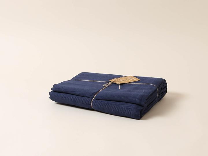 Actual product image Esmée Table cloth (150 x 240 cm)
