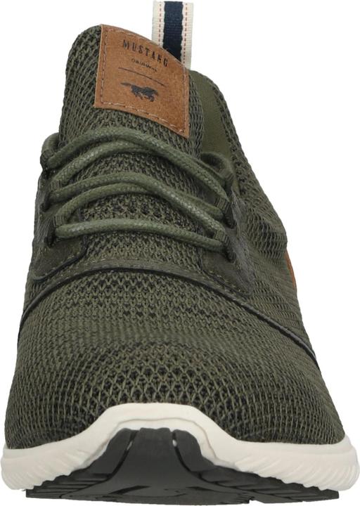 Produktbild Mustang zeigt einen lässigen Sneaker in Mesh-Optik. Durch das schlichte Design lässt sich dieses Mod (41)