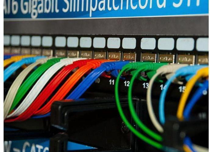 Actual product image Wirewin Slim patch cable: UTP, 10m, red (U/UTP, CAT6, 10 m)