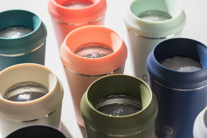 Actual product image Topl Reusable Travel Mug 236ml - Leakproof Coffee Cup - Insulated, Stroll Peach (236 ml)