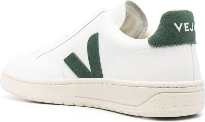 Actual product image Veja V-12 (41)