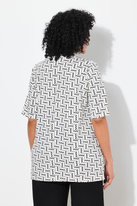 Actual product image Ulla Popken Zigzag Print Short Sleeve V-Neck Tee (46, 48)
