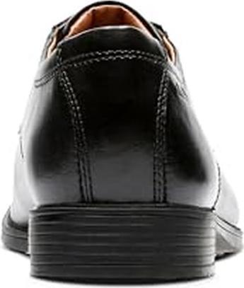 Actual product image Clarks Tilden Walk (42)