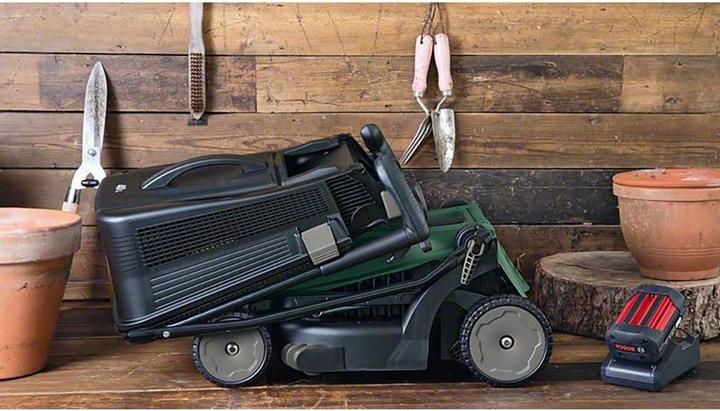 Image du produit Bosch Home & Garden EasyRotak 36-550 (2x2,0Ah) + gants (Fonctionnement sur batterie)