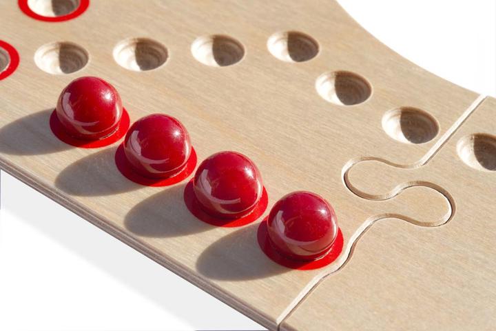 Produktbild Brändi Dog 4 (Deutsch, Englisch, Französisch, 2 - 4 Spieler)