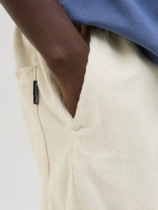 Actual product image Jack & Jones Jpstbill Corduroy Jogger Shorts Mid Sn (L)