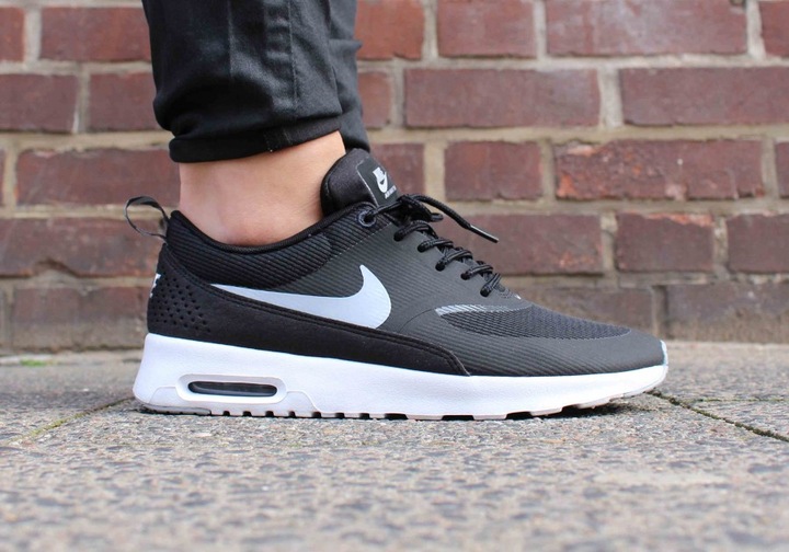 Actual product image Nike Air Max Thea (37.5)