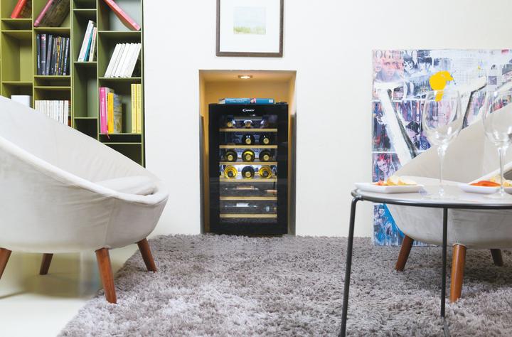 Actual product image Candy DiVino CWCEL 210 Compressor wine cooler Freestanding Black 21 bottle(s)
