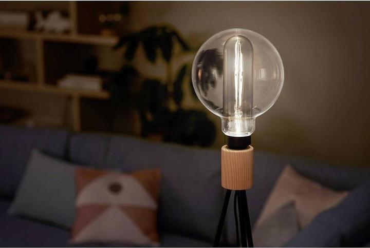 Produktbild Philips Giant Smoky (E27, 6.50 W, 200 lm, 1 x, F)