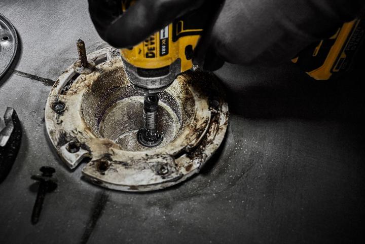 Produktbild DeWalt Innenrohrschneider PVC-Rohre