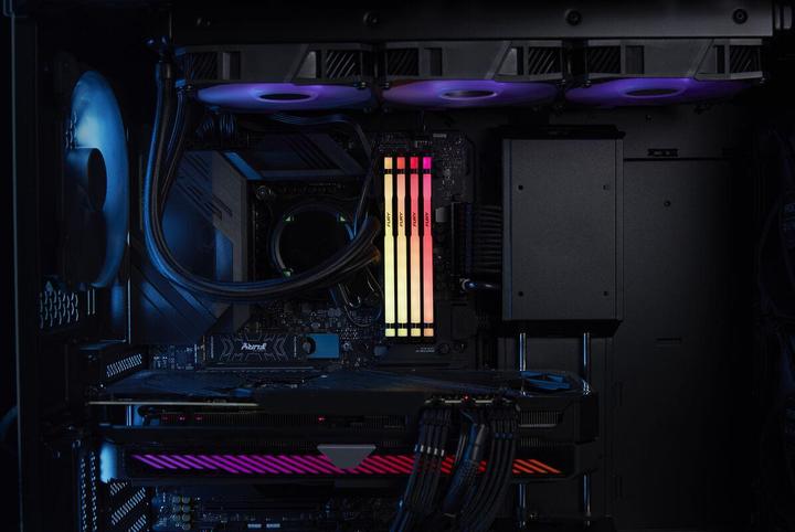 Actual product image Kingston FURY Beast RGB (1 x 32GB, 6000 MHz, DDR5-RAM)