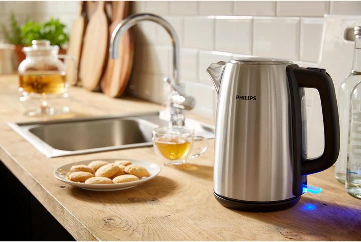 Actual product image Philips Viva Collection HD9351/90 (1.70 l)