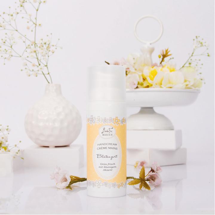 Produktbild Accentra Badefee Handcreme "Blütenzart" (50 ml)