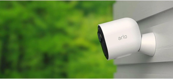 Actual product image Arlo Ultra 2 Spotlight camera, 3 kit white (3840 x 2160 pixels)