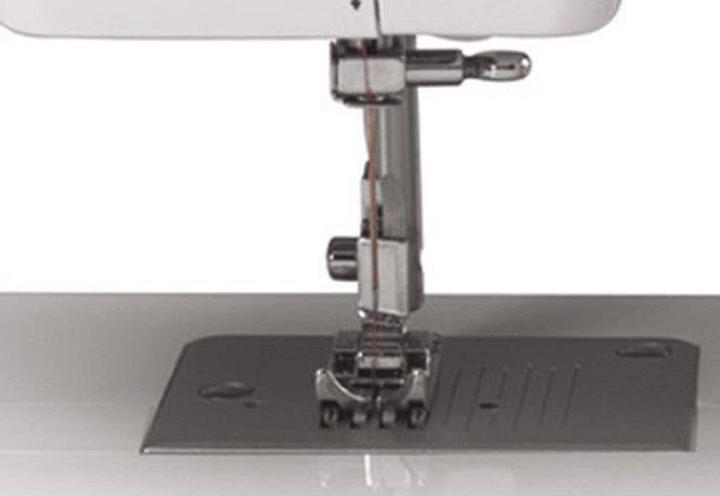 Actual product image Singer 2250 Tradition