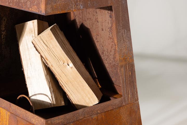 Actual product image Venture Home Bastin fireplace