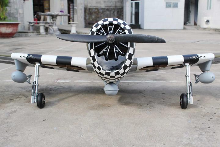 Actual product image Seagull Models SG-Models ) P-47G Thunderbolt "Snafu" 63" 20cc WITHOUT retractable landing gear (Warbird)