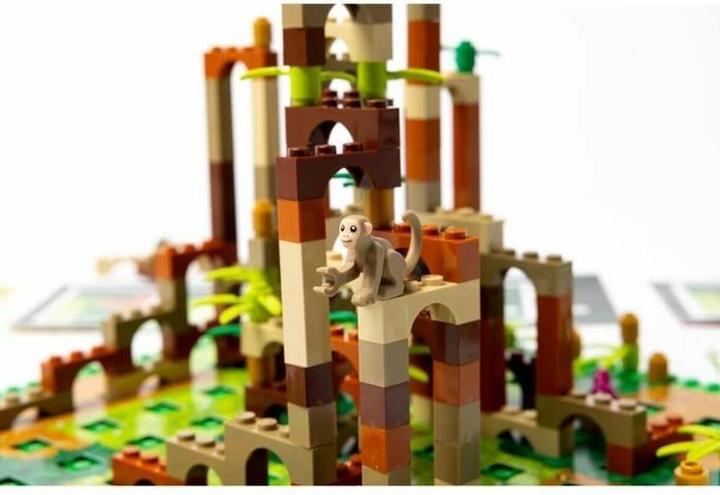 Actual product image LEGO Monkey Palace - Jeu (French)