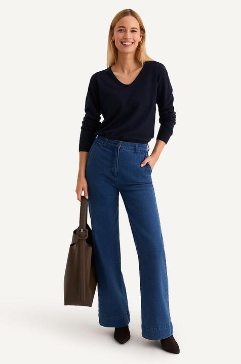 Immagine prodotto Anne Weyburn Ponticello (54)