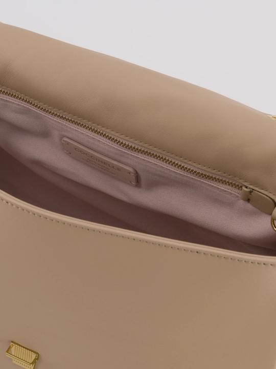 Immagine prodotto Coccinelle Borsa "Neofirenze soft medium" beige