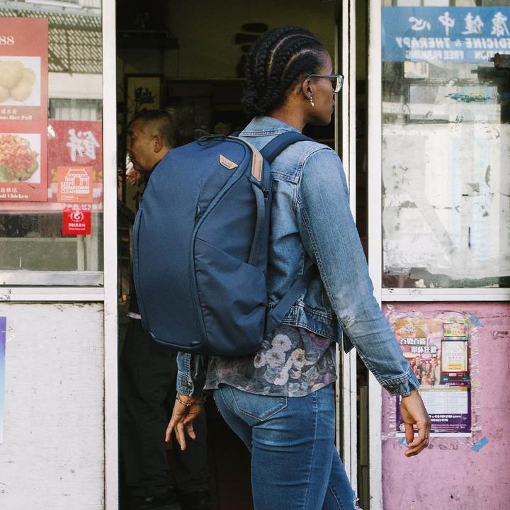 Actual product image Peak Design Everyday Backpack 15L Zip v2 (Photo backpack, 15 l)