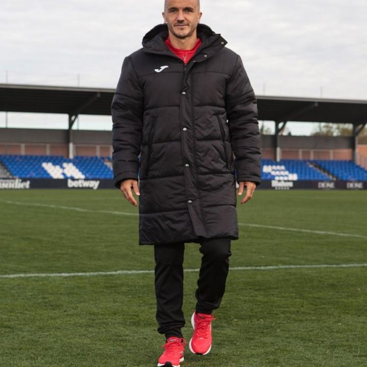 Immagine prodotto Joma Giacca A Vento Islandia Iii (S)