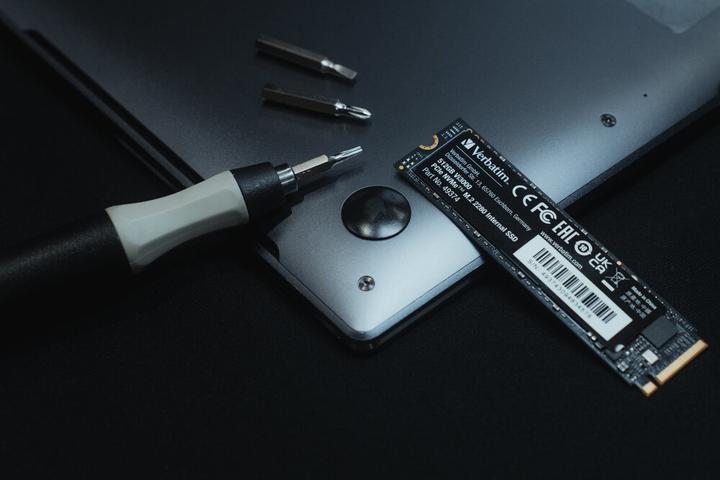 Actual product image Verbatim Vi3000 (512 GB, M.2 2280)