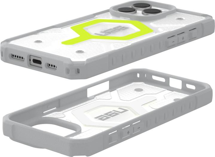 Actual product image UAG Pathfinder Clear Magsafe (Apple iPhone 16 Pro Max)