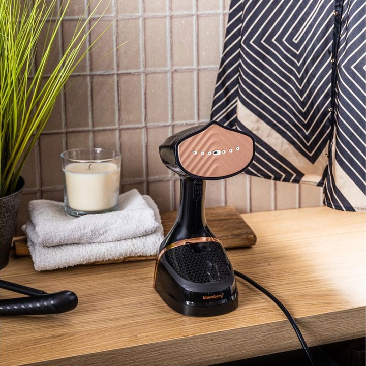 Actual product image Klausberg Steam straightener, 400ml water tank, 1500 watts (1500 W)