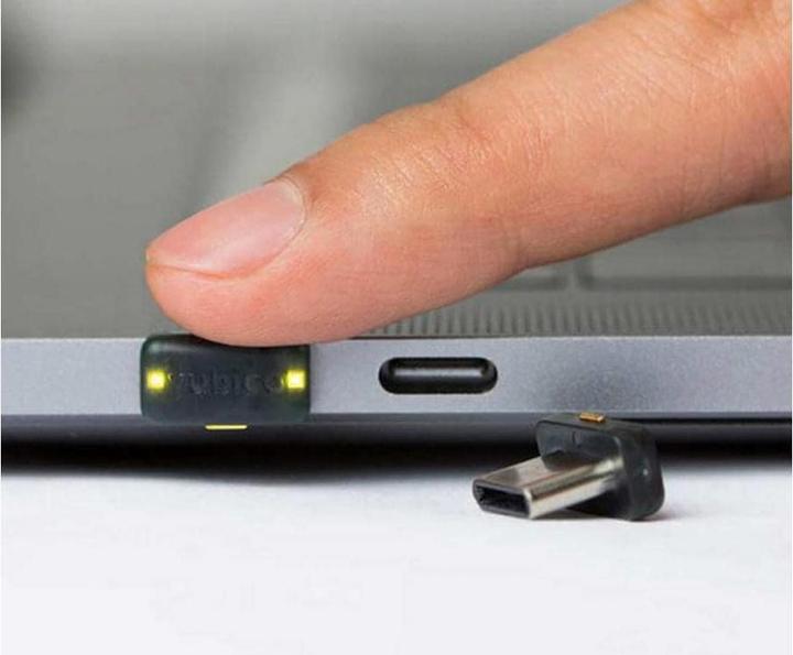 Productafbeelding Yubico YubiKey 5C Nano