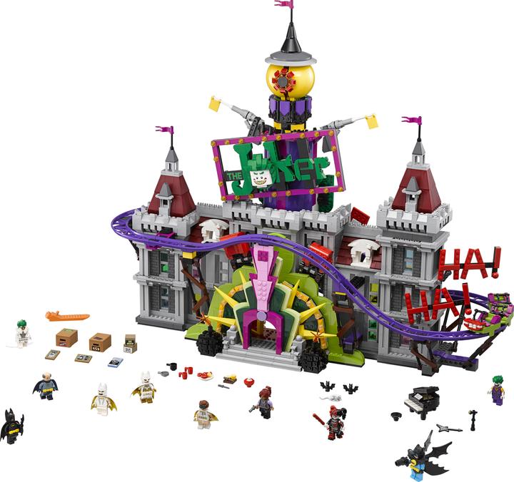 Actual product image LEGO Batman The Joker Manor (70922, LEGO DC)