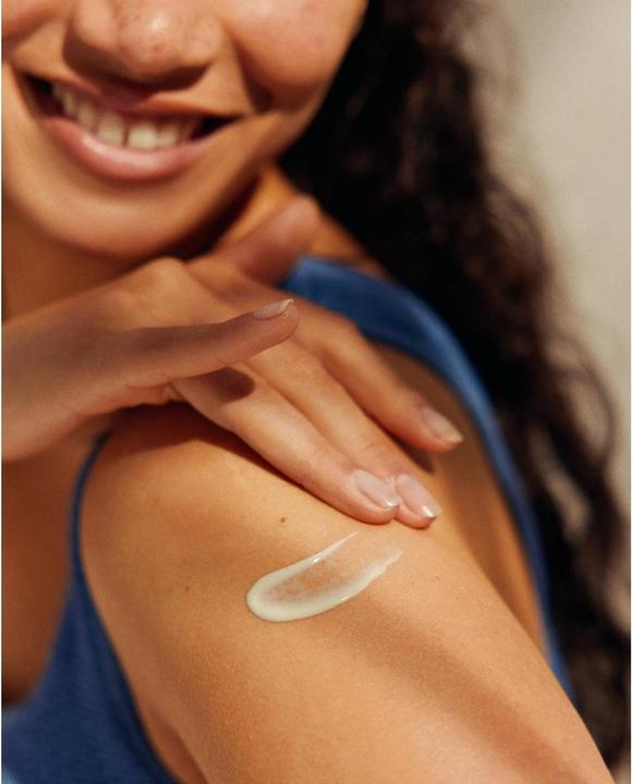 Immagine prodotto NIVEA Invisible Finish (Crema solare, SPF 50+, 150 ml)