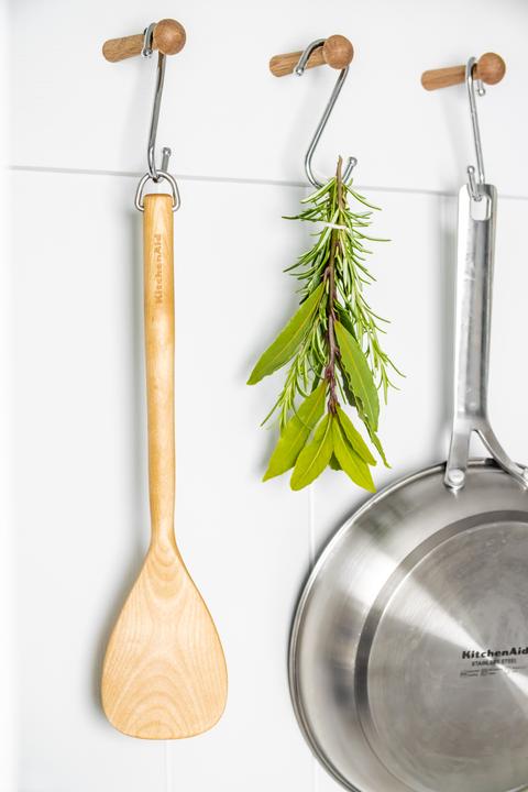 Actual product image KitchenAid Birchwood Solid Turner