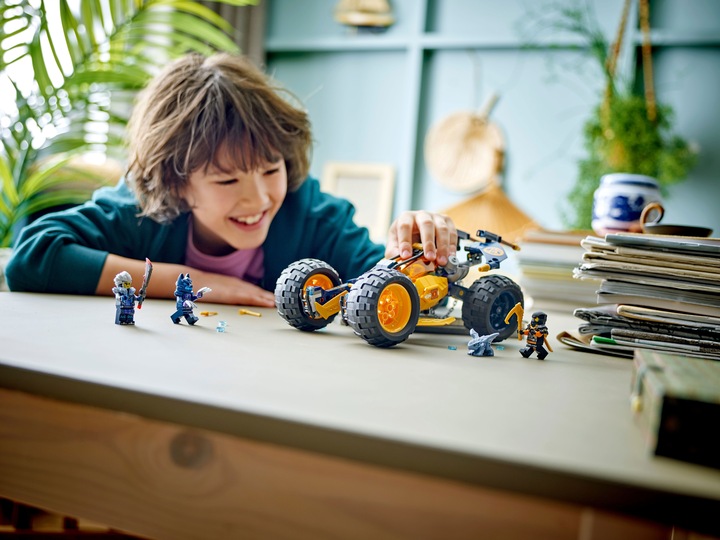 Produktbild LEGO Arins Ninja-Geländebuggy (71811, LEGO Ninjago)