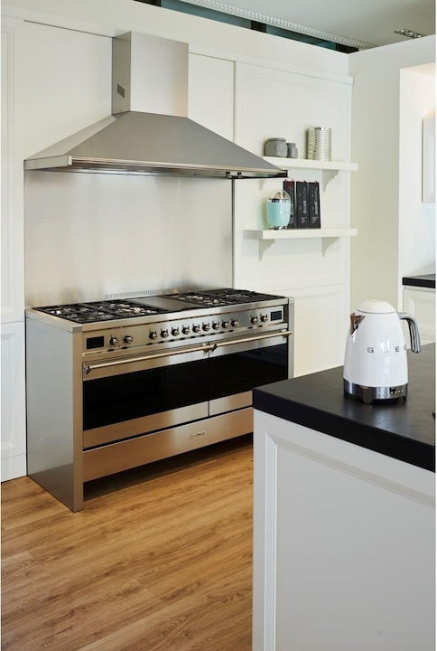 Actual product image Smeg 50's retro style with temperature control (1.70 l, EU plug)