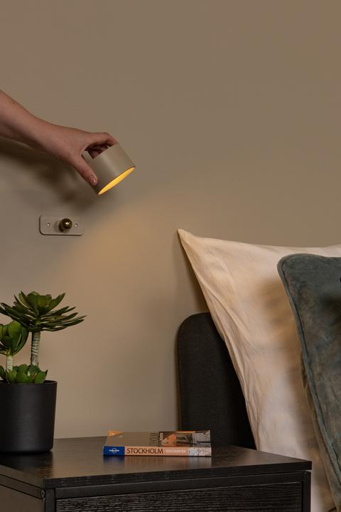 Actual product image Lucide Jolan