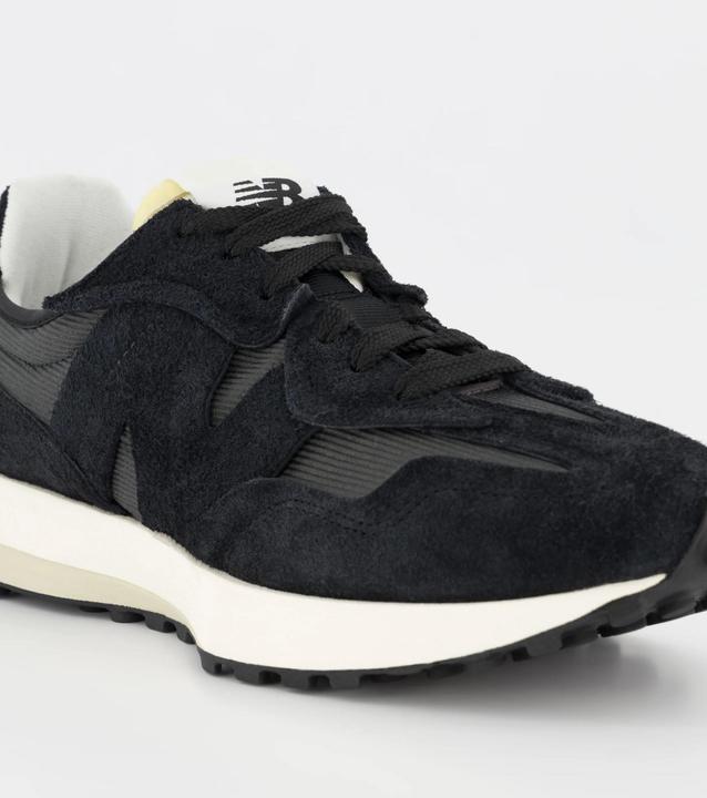 Image du produit New Balance U327WCH (44)