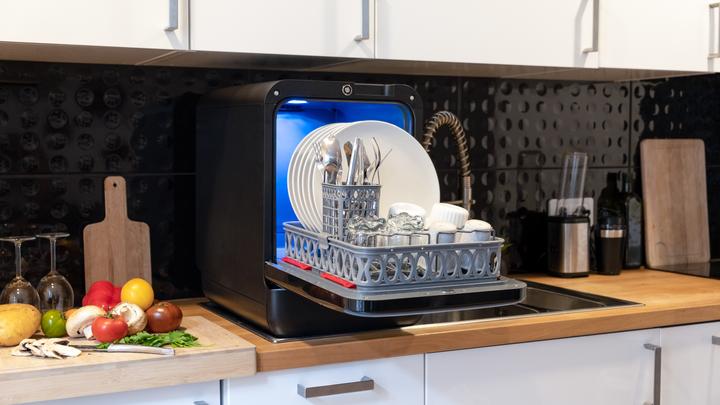 Actual product image Daan Tech Bob Matt white table dishwasher