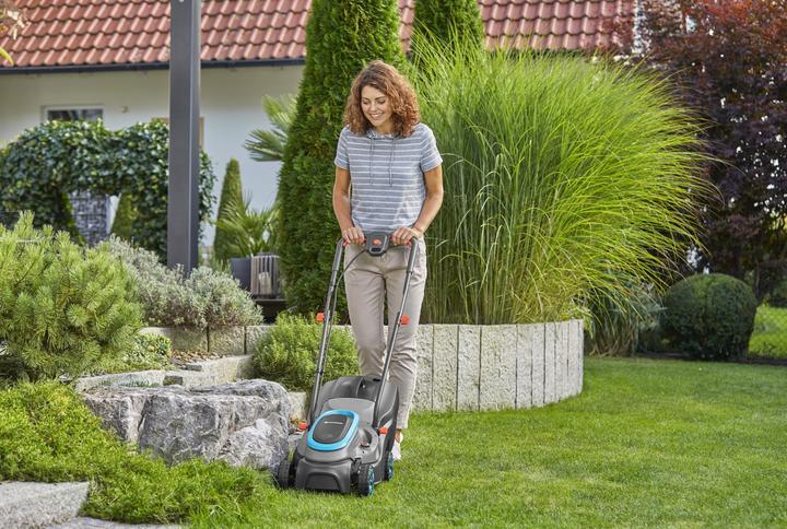 Productafbeelding Gardena PowerMax P4A gebruiksklare set (Oplaadbare batterij)