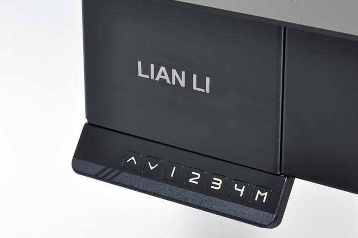 Actual product image Lian-Li Dk-04x (ATX, E-ATX, mATX)