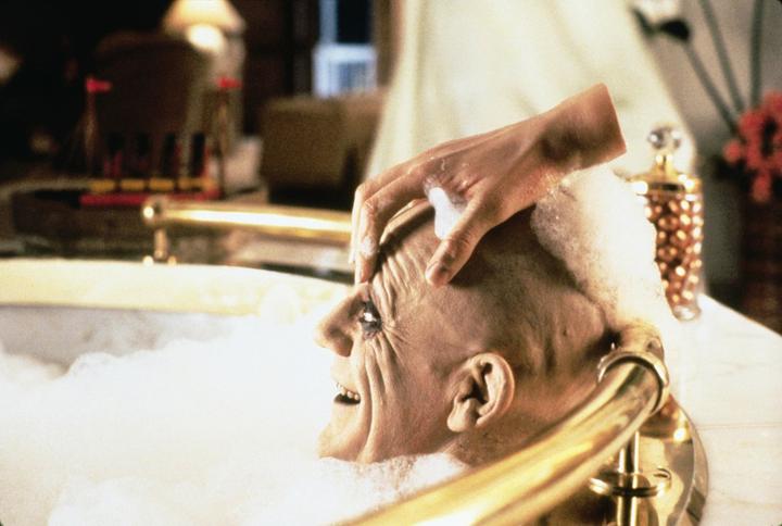 Actual product image The Addams Family in Crazy Tradition (DVD, 1993, Hungarian, English)