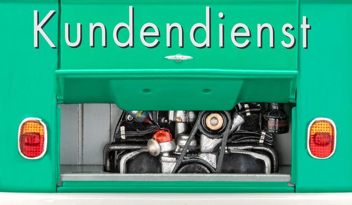 Actual product image Revell Gift Set 150 years of Vaillant (VW T1 Bus)