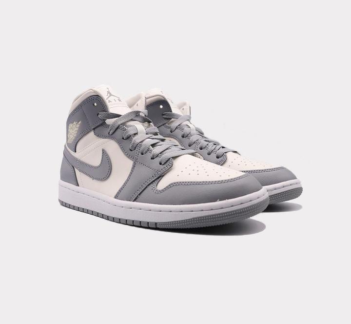 Immagine prodotto Nike Air Jordan 1 (44)