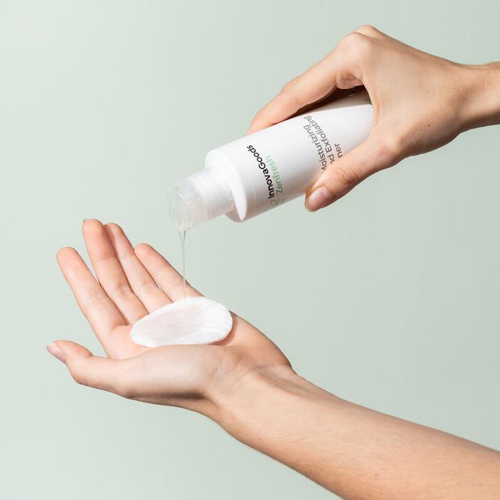Immagine prodotto InnovaGoods Tonico viso idratante con effetto esfoliante CBD Zenfresh 150 ml (Scrub detergente, 150 ml)