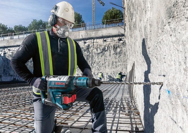 Produktbild Bosch Professional Zubehör Hammerbohrer SDS max-4 18 x 400 x 540 mm (18 Millimeter)