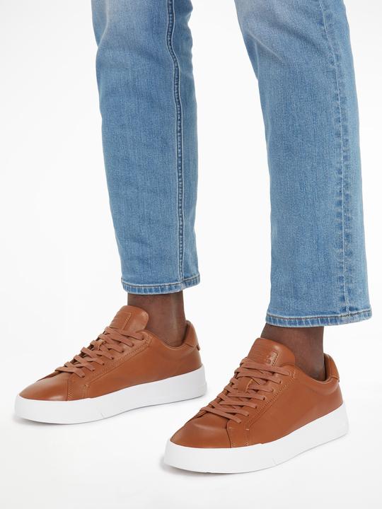 Actual product image Tommy Hilfiger Th Court Best Cognac (44)