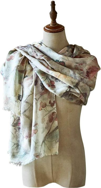 Actual product image Loberon Tebero colourful scarf